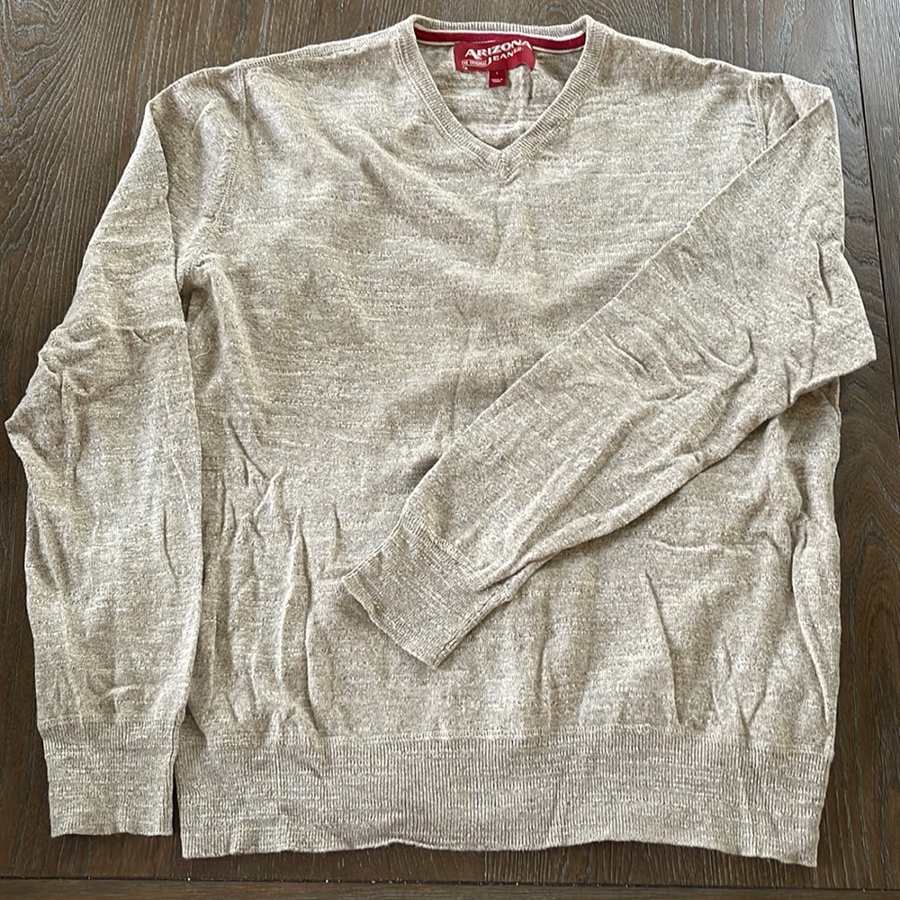Arizona | Mens v-neck Sweater